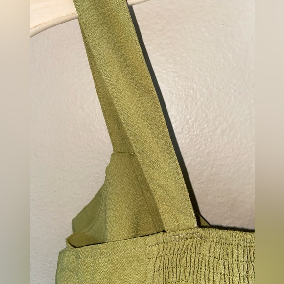 SALE!!
NWOT Strut & Bolt Sage Green Women's Tank Top - Picture 5 of 10